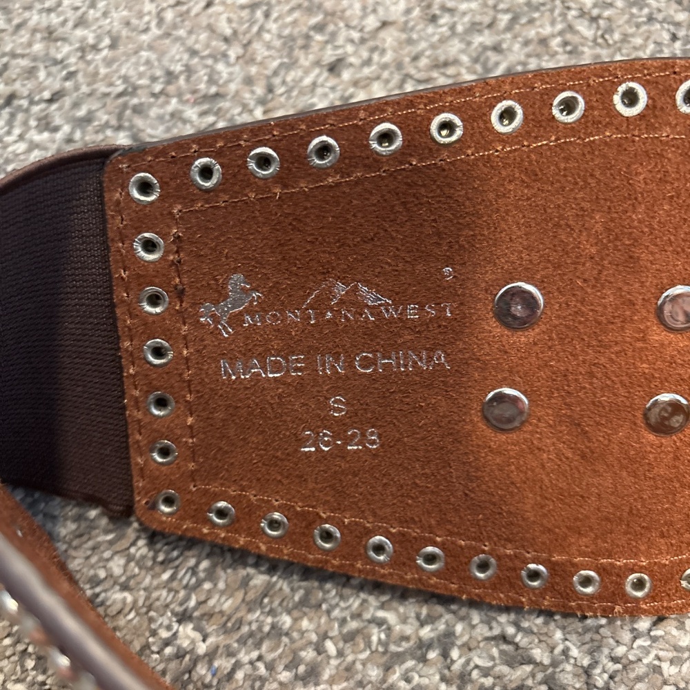Montana west best size small 26-28 - Picture 4 of 4